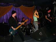 Bull Lee @ Blue Caf� Long Beach 2-14-06 